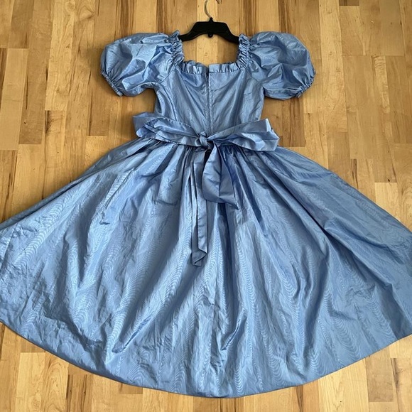 Princess Gowns - Picture 3 of 5